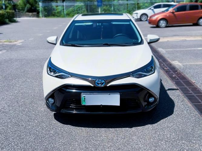 丰田20万左右油电混合(丰田2020款油电混合)