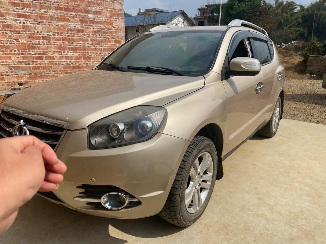 吉利汽车gx7多少钱 吉利汽车gx7多少钱手动挡