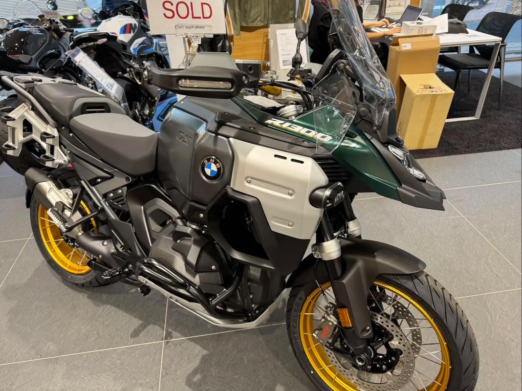 宝马790li报价及图片/宝马719报价及图片