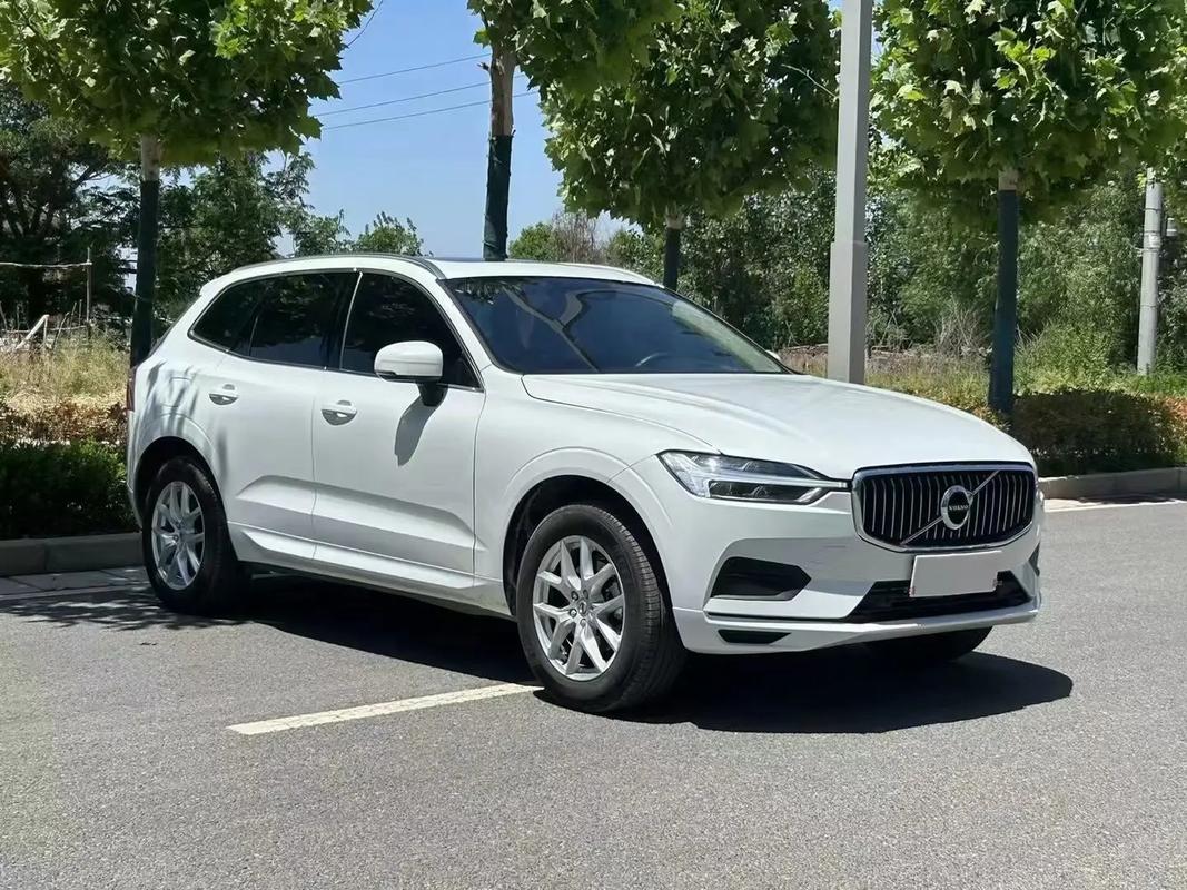 沃尔沃亚太xc60t5(沃尔沃亚太xc60t5多少钱)