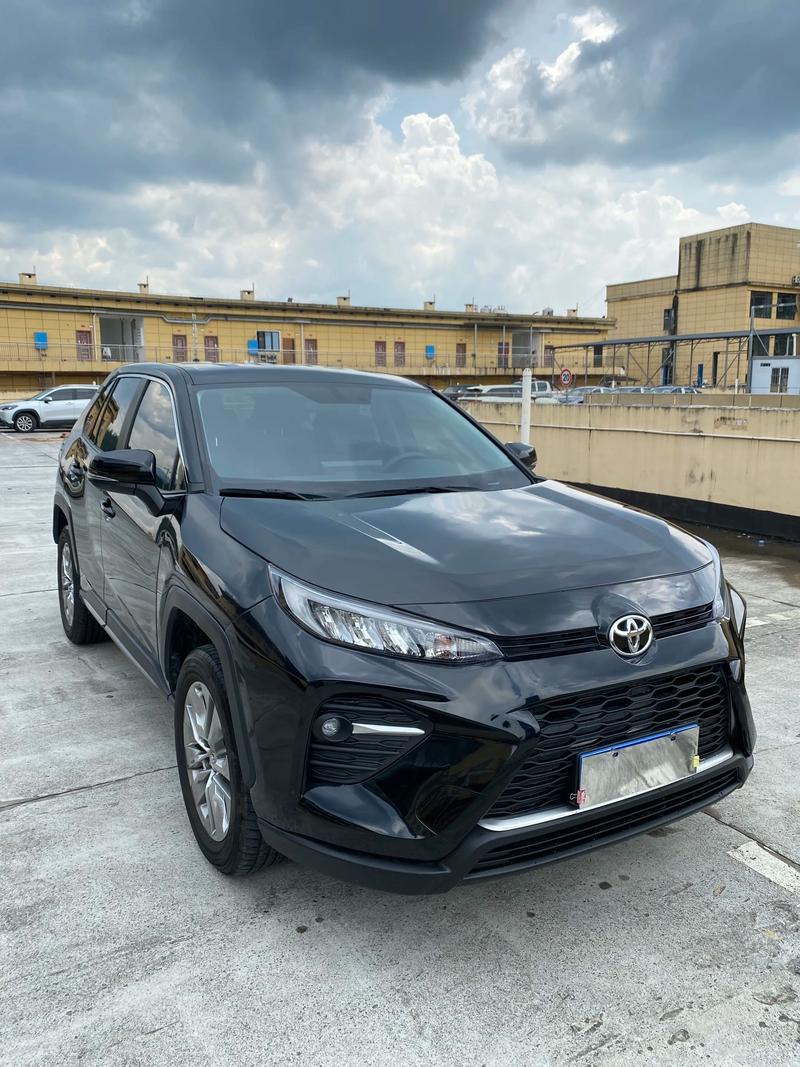 一汽丰田威兰达图片(一汽威兰达图片及报价)