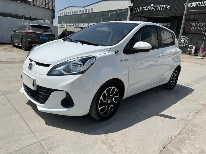 小奔奔是什么车,小奔是啥车