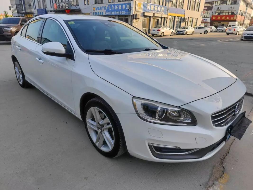 12款沃尔沃s60怎么样/2012款沃尔沃s60进口16t