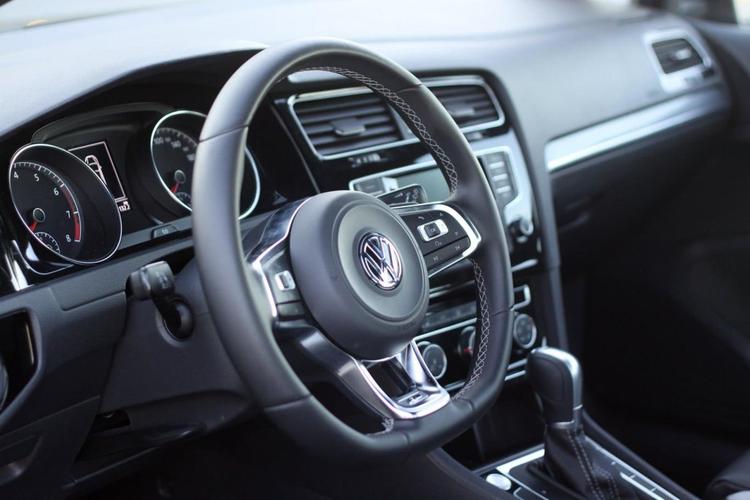 高尔夫汽车之家图片,高尔夫汽车图片大全 内饰