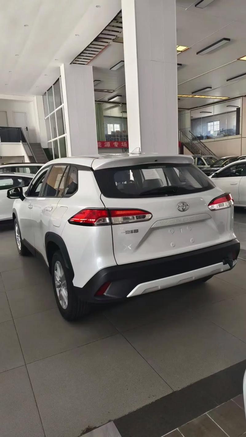 丰田卡罗拉2022新款落地价 丰田卡罗拉suv2020款多少钱