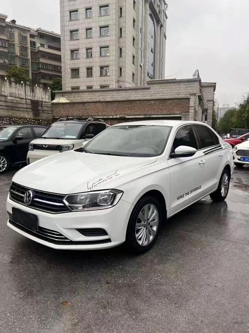 【宝来二手车值得买吗,二手宝来买哪一年最好】