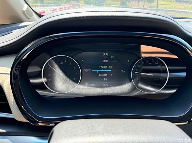 gl8为啥上高速无敌/gl8跑高速稳不稳