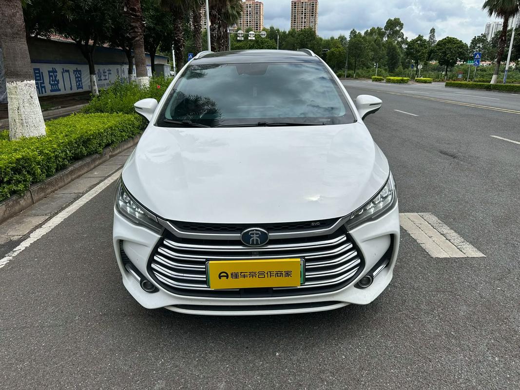 【比亚迪宋7座多少钱,比亚迪宋7座版多少钱怎么样】