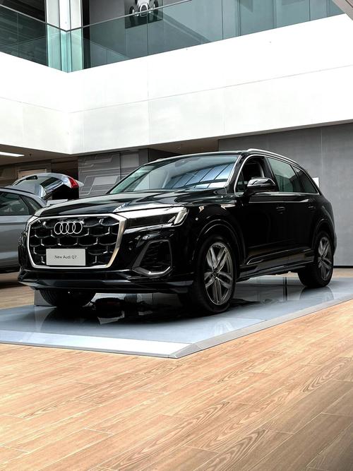 2022款奥迪q7图片(2022款奥迪q7最新谍照)