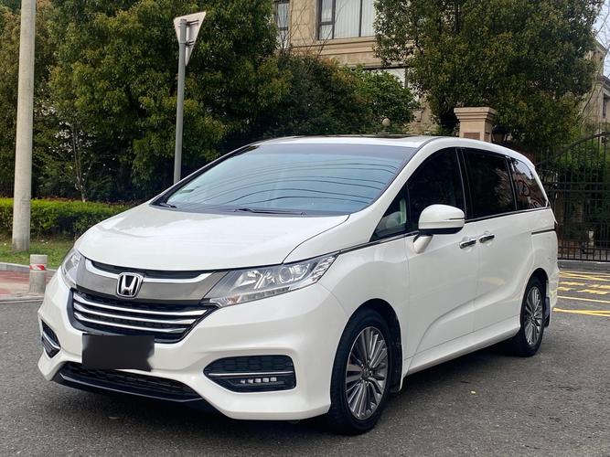 本田七座商务车10万,本田七座商务车10万以内