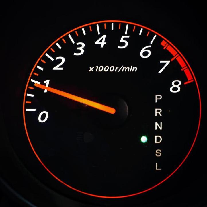 怠速是什么意思/自动挡怠速是什么意思