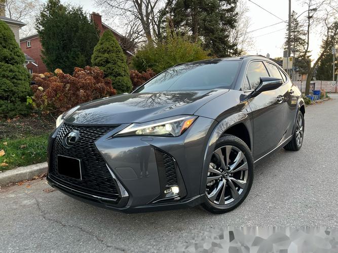 雷克萨斯ux260h混动值得买吗(雷克萨斯ux250h混动版)