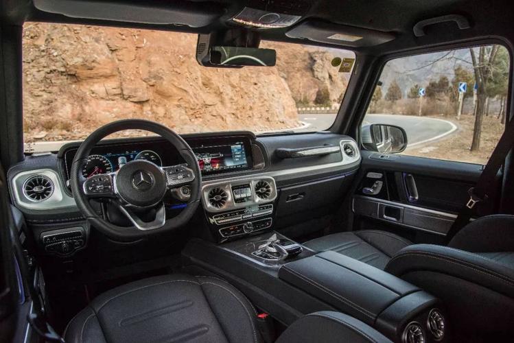 奔驰g500试驾视频,奔驰g500试驾视频陈震