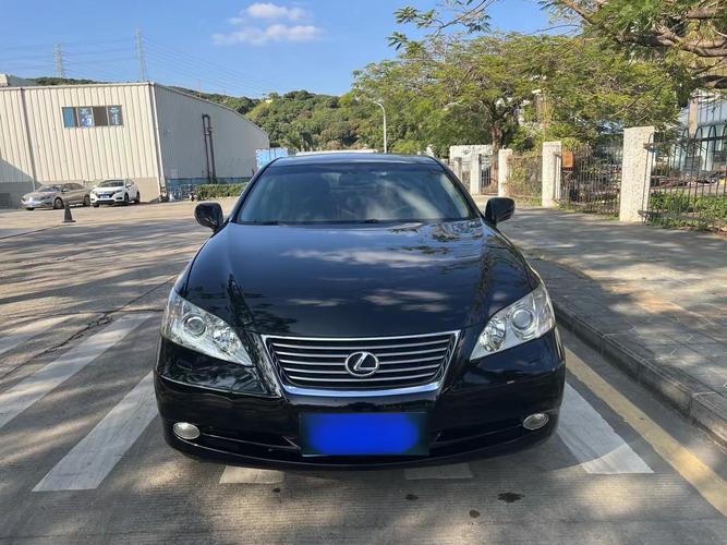 二手车雷克萨斯350老款(二手车雷克萨斯300)