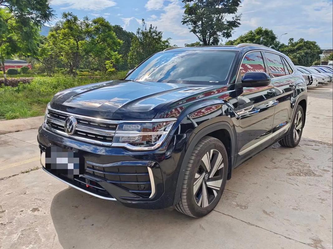 【大众越野车最贵的是哪一款,大众最贵的越野车300多万】