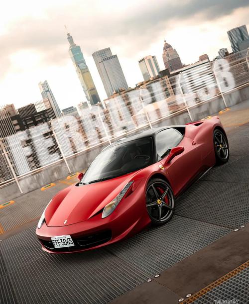 法拉利458龙年限量版(法拉利458马年限量版)